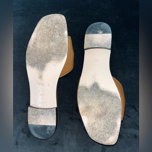 Gucci - Women’s Interlocking G Cut-Out Slide Sandal Size 38.5 = 8.5 US - Picture 5 of 6